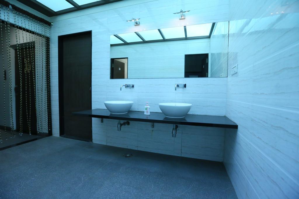 Hotel Girnar Aurangabad  Luaran gambar